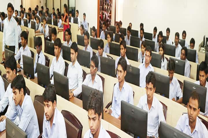 Sobhasaria Group of Institutions campus in Sikar, Rajasthan, India — photo 4