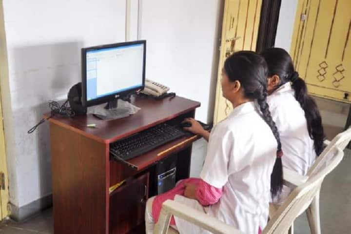 Sarvajanik College of Physiotherapy campus in Surat, Gujarat, India — photo 5