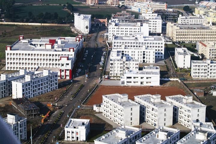 Peoples College of Paramedical Science and Research Centre, Peoples University, Bhopal campus in Bhopal, Madhya Pradesh, India