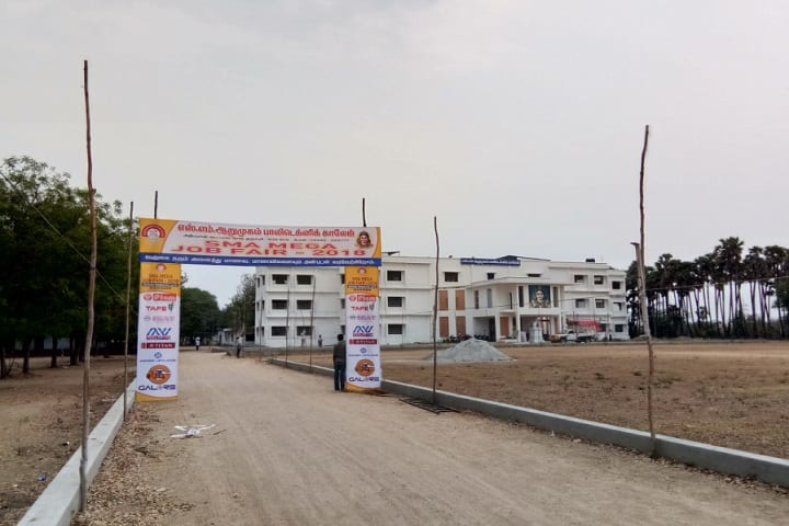 SM Arumugam Polytechnic College campus in Dharmapuri, Tamil Nadu, India — photo 1