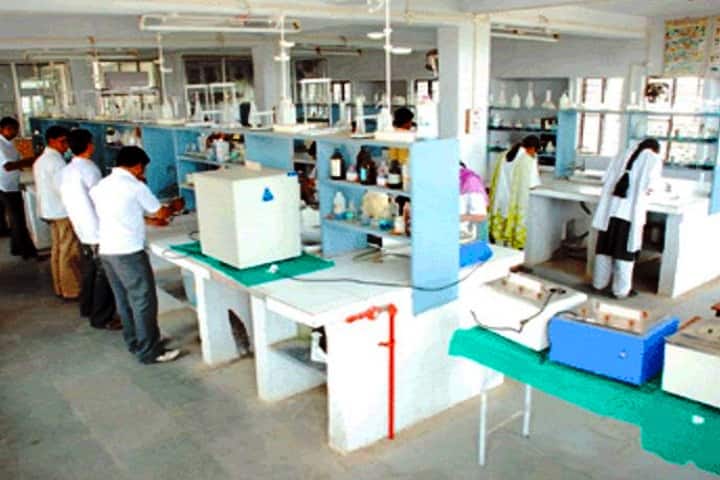 Shri Chamundamata Homoeopathic Medical College and Hospital campus in Jalgaon, Maharashtra, India — photo 4