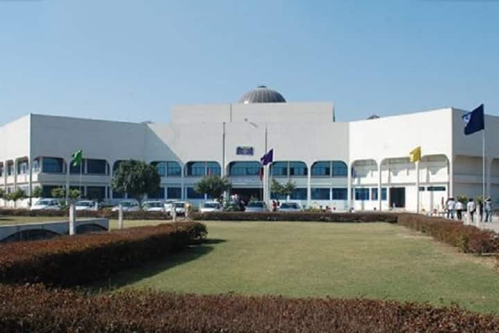 Yadavindra Department of Engineering campus in Talwandi Sabo, Punjab, India — photo 1