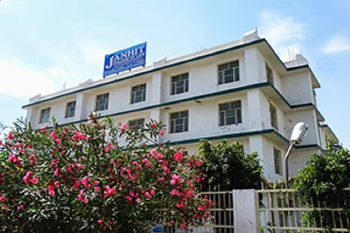 Janhit College of Law campus in Greater Noida, Uttar Pradesh, India — photo 2