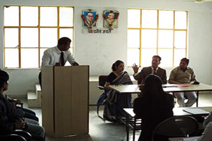 Janhit College of Law campus in Greater Noida, Uttar Pradesh, India — photo 4