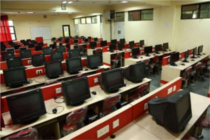 IIMT New Delhi campus in New Delhi, Delhi, India — photo 3