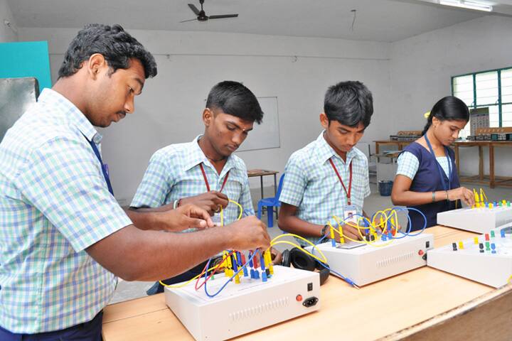 Sita Rajaram Polytechnic College campus in Karur, Tamil Nadu, India — photo 3