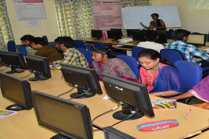Vignan's Foundation for Science Technology and Research campus in Guntur, Andhra Pradesh, India — photo 5