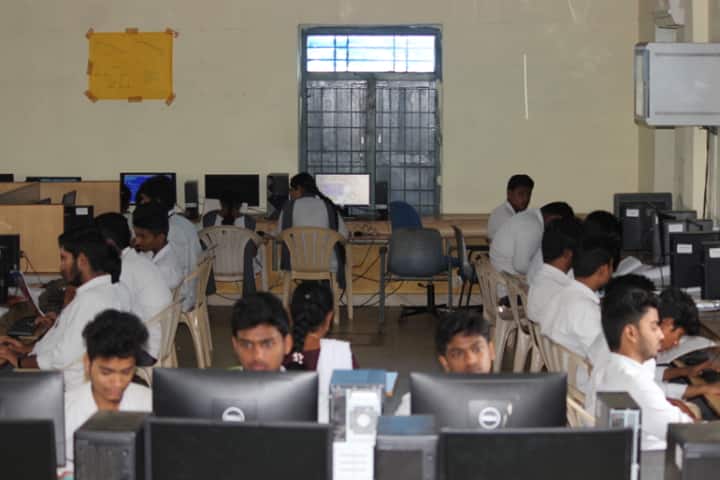 Sir C Ramalinga Reddy Polytechnic campus in West Godavari, Andhra Pradesh, India — photo 3