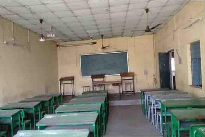 Singareni Collieries Polytechnic campus in Adilabad, Telangana, India — photo 3