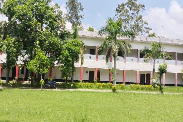 BR Pharmacy College campus in Azamgarh, Uttar Pradesh, India — photo 2