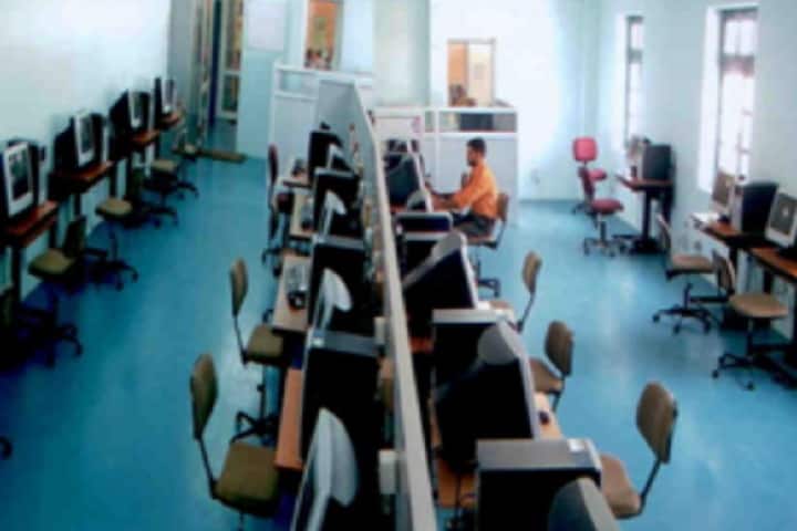 KL Polytechnic campus in Roorkee, Uttarakhand, India — photo 4