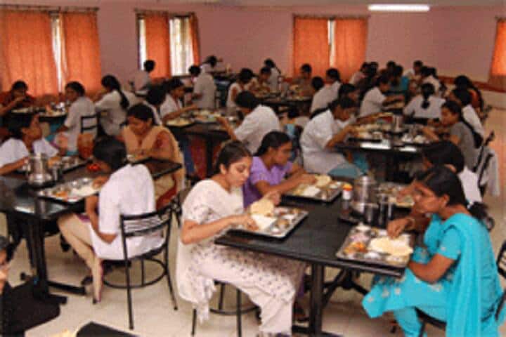 Sri Manakula Vinayagar Nursing College campus in Puducherry, India — photo 2