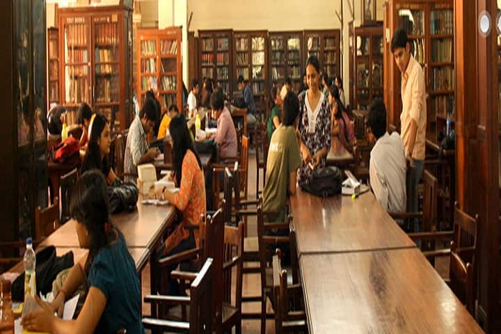Ch Sughar Singh College of Pharmacy campus in Etawah, Uttar Pradesh, India — photo 5