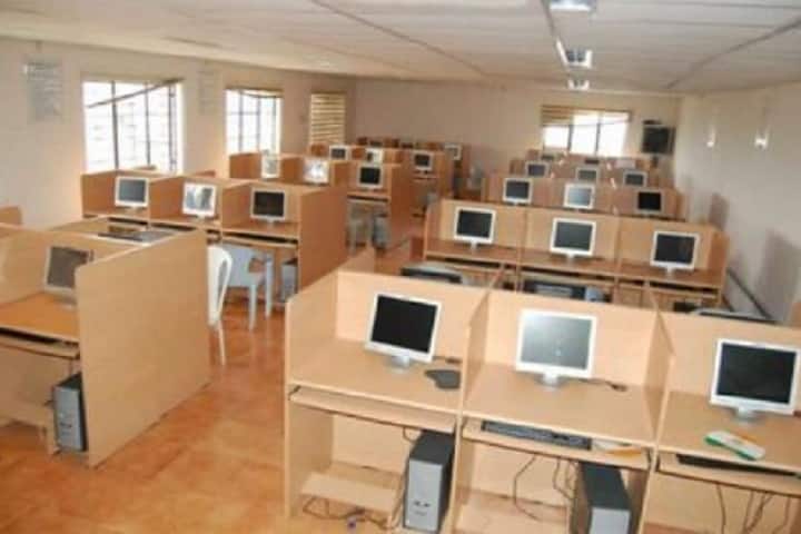 COMPFEEDERS AISECT College of Professional Studies Pharmacy College campus in Indore, Madhya Pradesh, India — photo 4
