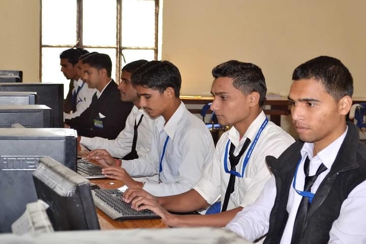 Islamia College of Law campus in Deoband, Uttar Pradesh, India — photo 2