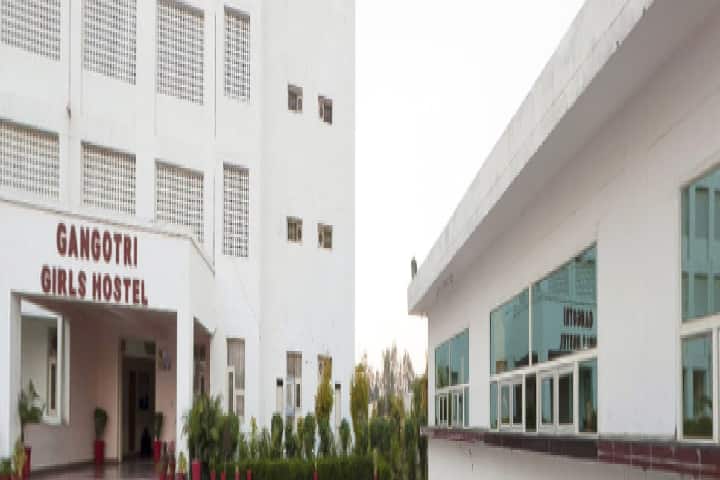 Chandigarh College of Pharmacy campus in Mohali, Punjab, India — photo 2