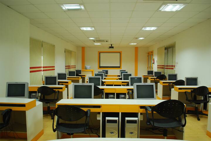 Visvesvaraya Technological University campus in Belgaum, Karnataka, India — photo 3