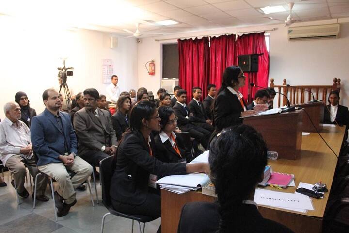 Rizvi Law College campus in Mumbai, Maharashtra, India — photo 5