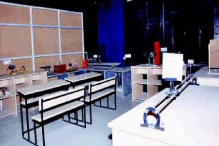 Phaltan Education Society's College of Engineering campus in Satara, Maharashtra, India — photo 4