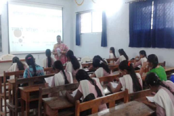 Mahila Mahavidyalaya campus in Amravati, Maharashtra, India — photo 2