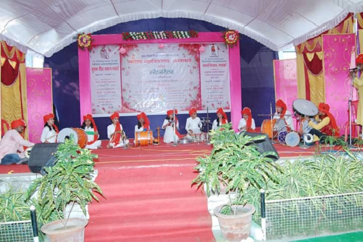 Mahila Mahavidyalaya campus in Amravati, Maharashtra, India — photo 3