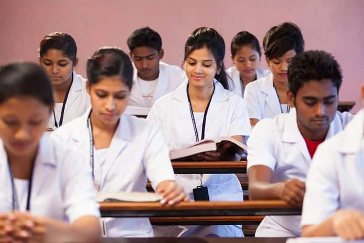 Samarth Nursing College campus in Akola, Maharashtra, India — photo 2