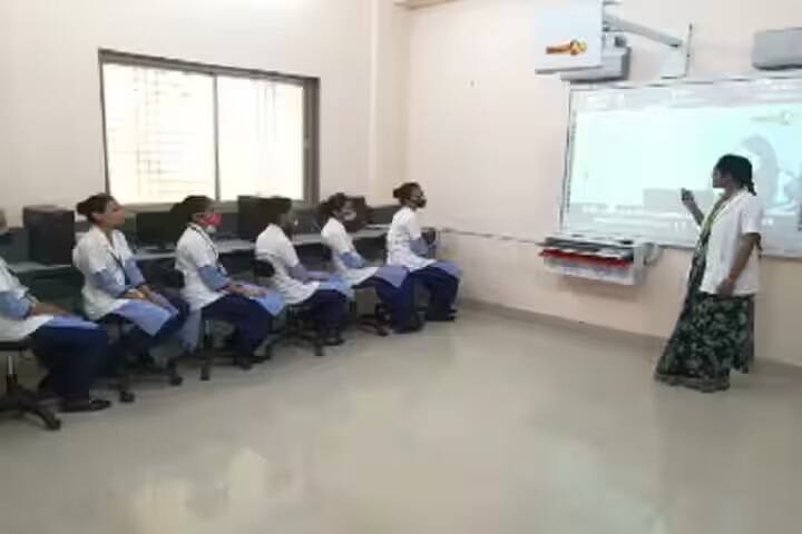 Samarth Nursing College campus in Akola, Maharashtra, India — photo 3