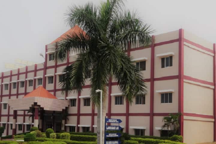 Priyadarshini Engineering College campus in Vellore, Tamil Nadu, India — photo 1