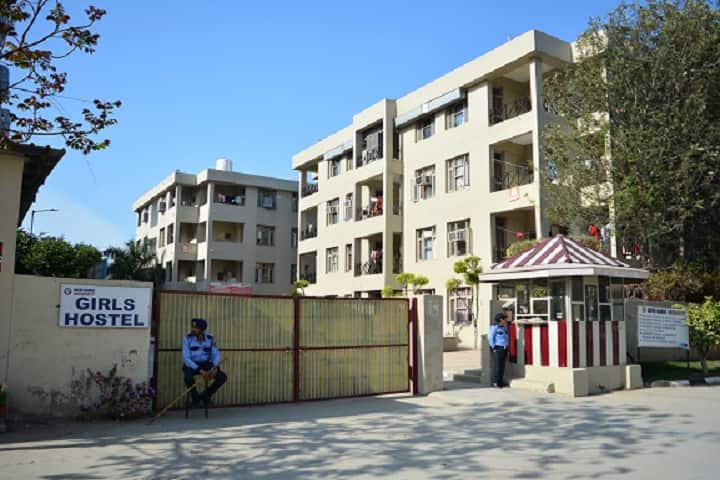 Rayat Bahra College of Nursing campus in Mohali, Punjab, India — photo 1