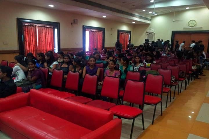 Shivajirao S Jondhale College of Engineering campus in Dombivli, Maharashtra, India — photo 3