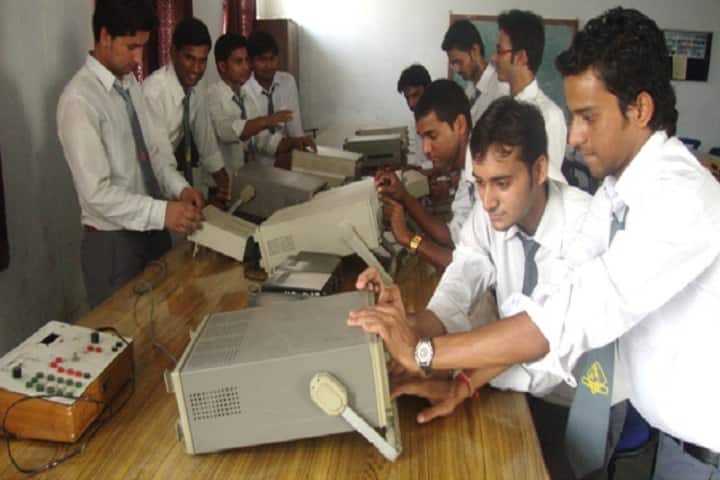 SSITM Aligarh campus in Aligarh, Uttar Pradesh, India — photo 3