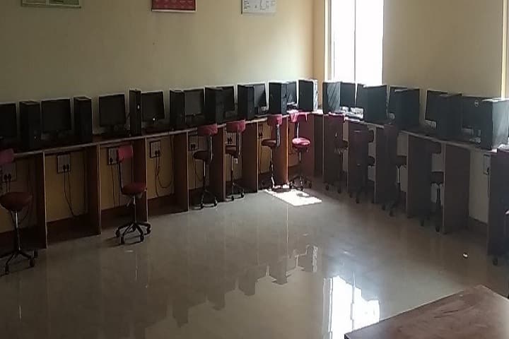 Shri Chhatrapati Shivaji Maharaj College of Engineering campus in Ahmednagar, Maharashtra, India — photo 5