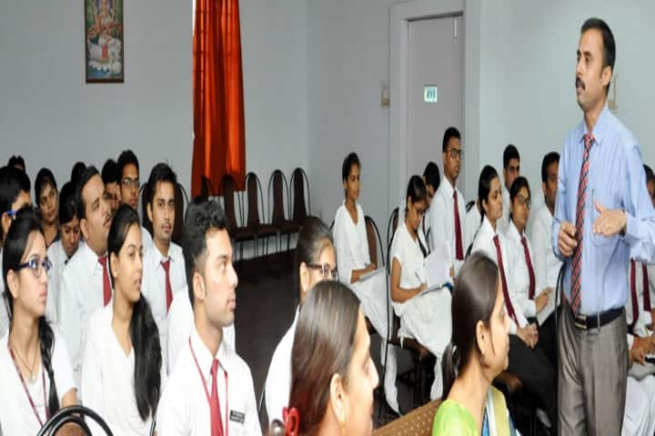 Shri Ram Murti Smarak College of Engineering and Technology, Bareilly (SRMSCET Bareilly) campus in Bareilly, Uttar Pradesh, India — photo 3