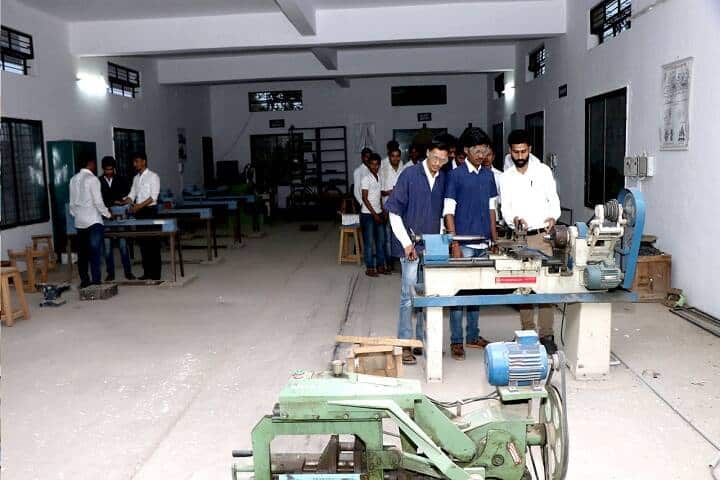 Shri Shivaji Institute of Engineering and Management Studies campus in Parbhani, Maharashtra, India — photo 6