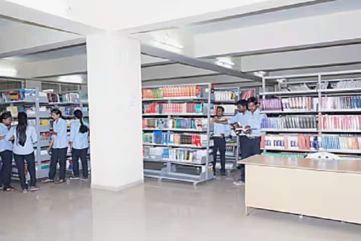 Siddhant College of Engineering campus in Pune, Maharashtra, India — photo 4