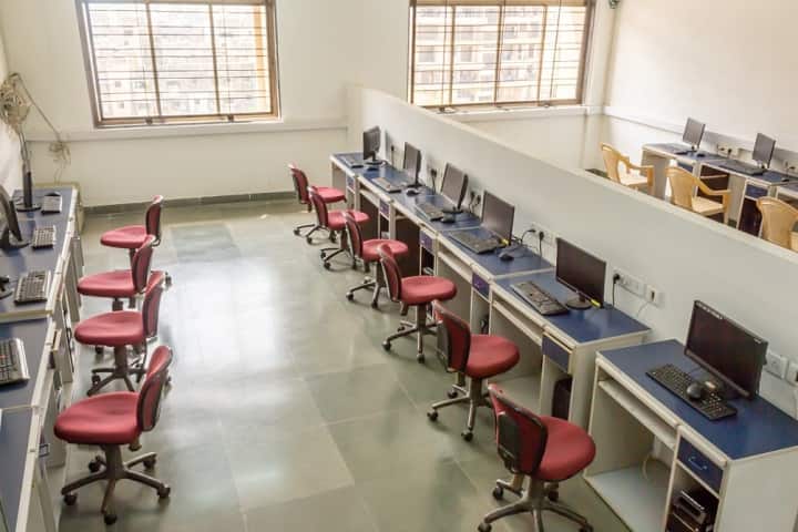 Smt Indira Gandhi College of Engineering campus in Navi Mumbai, Maharashtra, India — photo 3
