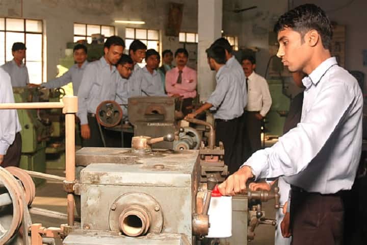 SRPCE Nagpur campus in Nagpur, Maharashtra, India — photo 3