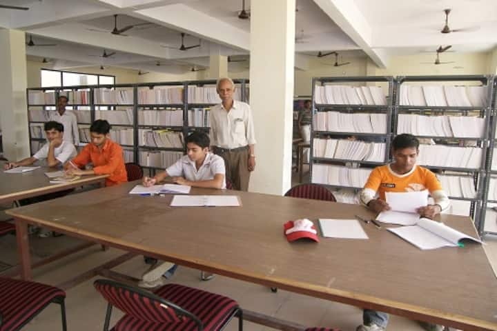 SPMIT Allahabad campus in Allahabad, Uttar Pradesh, India — photo 3