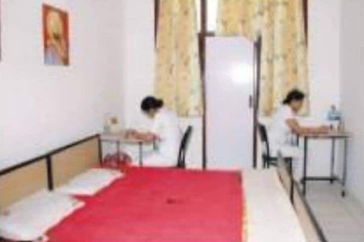 Silver Oaks College of Nursing campus in Abhipur, Punjab, India — photo 3
