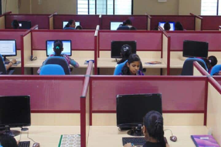 Shri Vinoba Bhave College of Nursing campus in Silvassa, Dadra and Nagar Haveli, India — photo 6