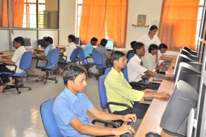 RTE Society's Rural Engineering College campus in Gadag, Karnataka, India — photo 5