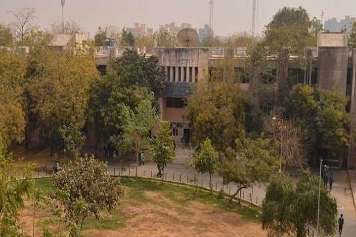 RC Technical Institute campus in Ahmedabad, Gujarat, India — photo 1
