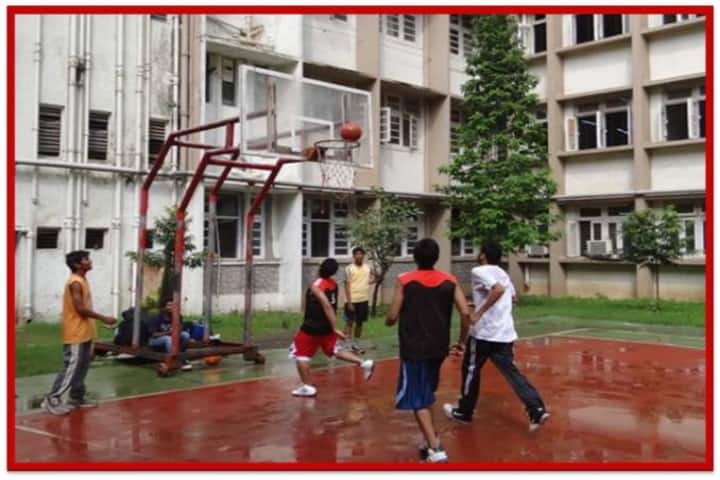 K J Somaiya College of Arts and Commerce campus in Mumbai, Maharashtra, India — photo 2