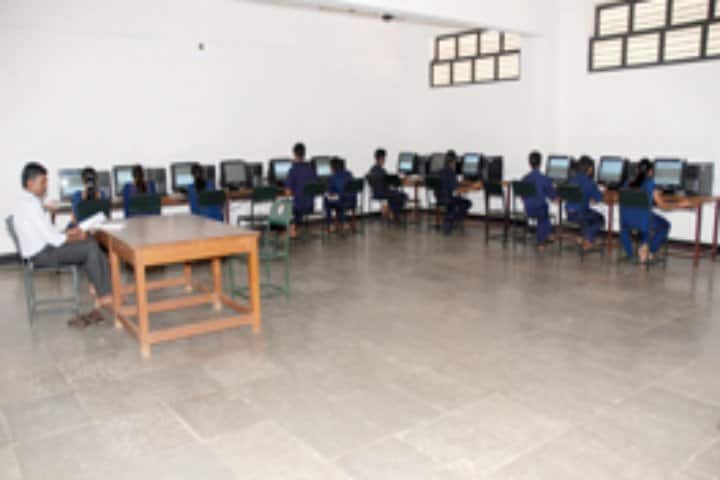 Sri Taralbalu Jagadguru Institute of Technology campus in Haveri, Karnataka, India — photo 5