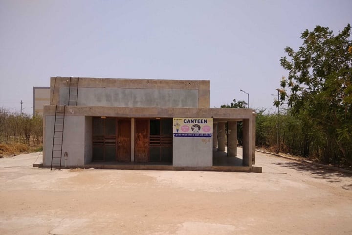 Government Polytechnic campus in Bhuj, Gujarat, India — photo 2