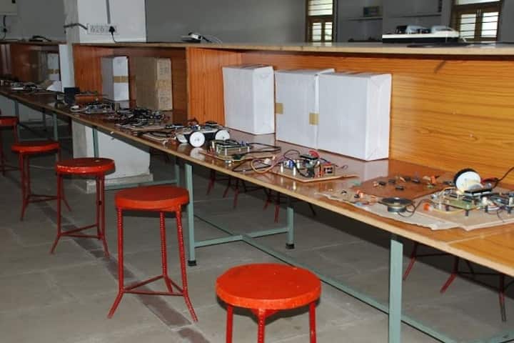 Sri Sunflower College of Engineering and Technology campus in Krishna, Andhra Pradesh, India — photo 2