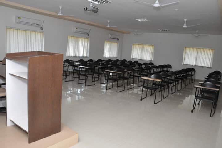 Jaywant College of Engineering and Polytechnic campus in Sangli, Maharashtra, India — photo 2