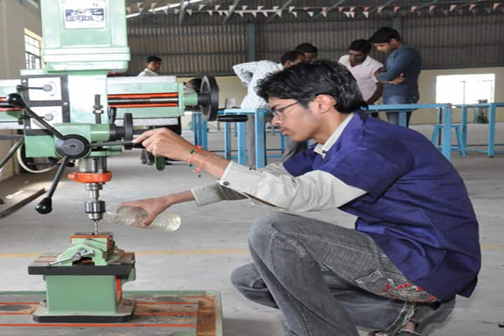 Jaywant College of Engineering and Polytechnic campus in Sangli, Maharashtra, India — photo 6