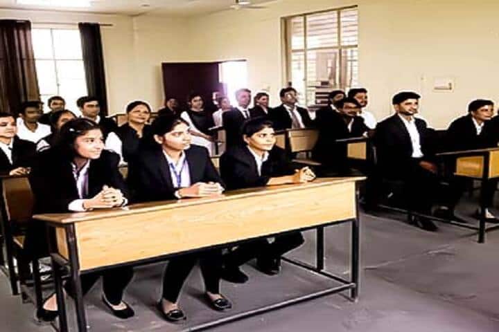 CERT College of Law campus in Meerut, Uttar Pradesh, India — photo 3