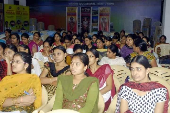 Vignan's Nirula Institute of Technology and Science for Women campus in Guntur, Andhra Pradesh, India — photo 3